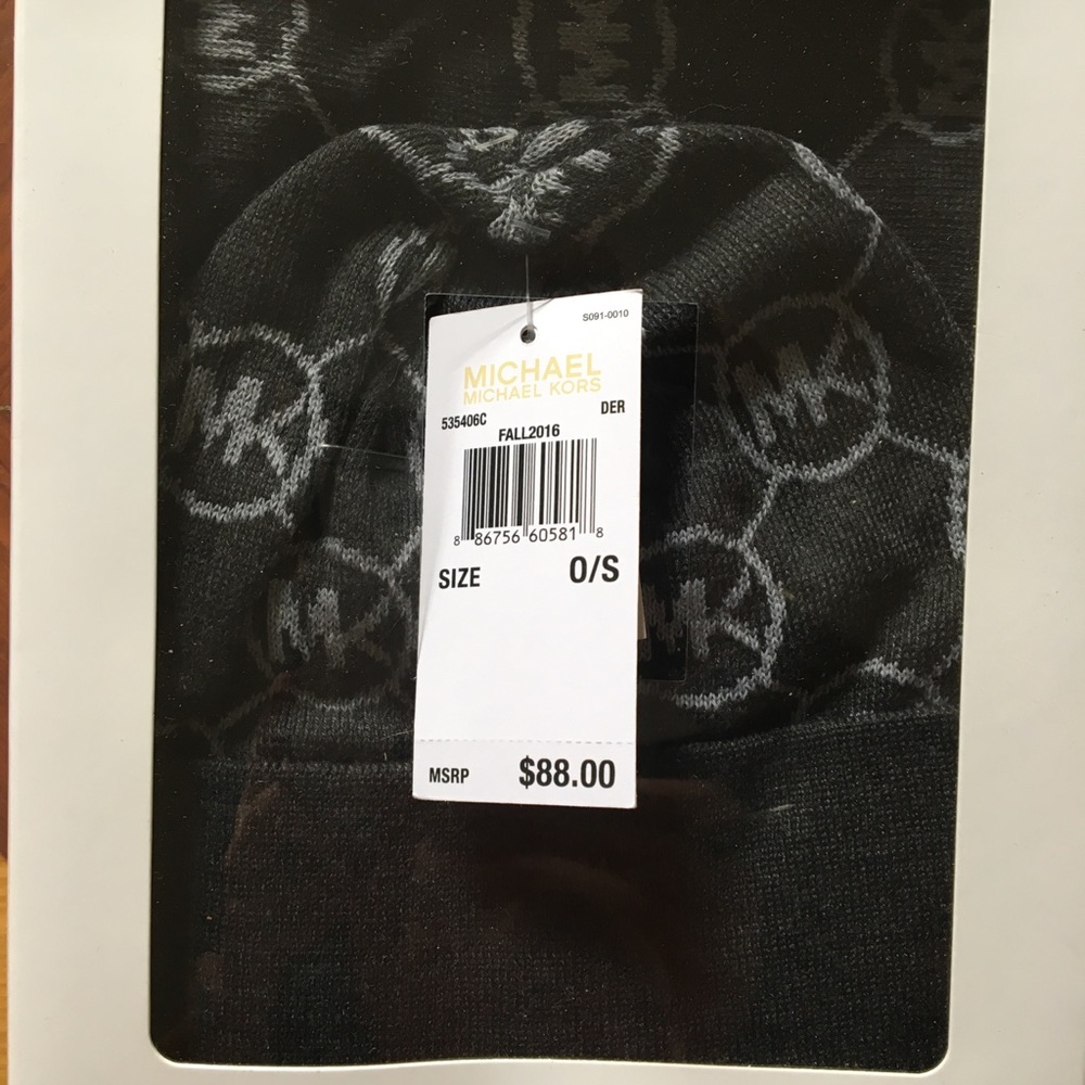 Michael Kors Hat and Scarf set